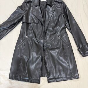 Elegant Black Leather Jacket for Women
